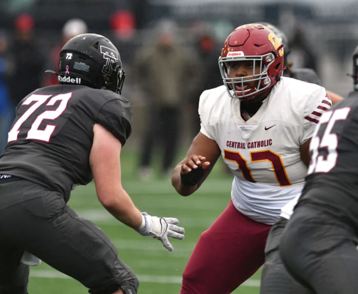 Central-Catholic.Tualatin.6A-football-final.Taylor-Balkom.16